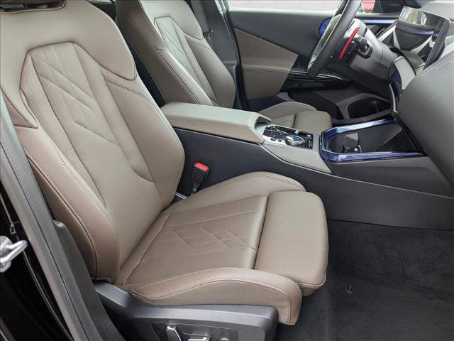 Used 2025 BMW X3 M50 w/ Premium Package image 20