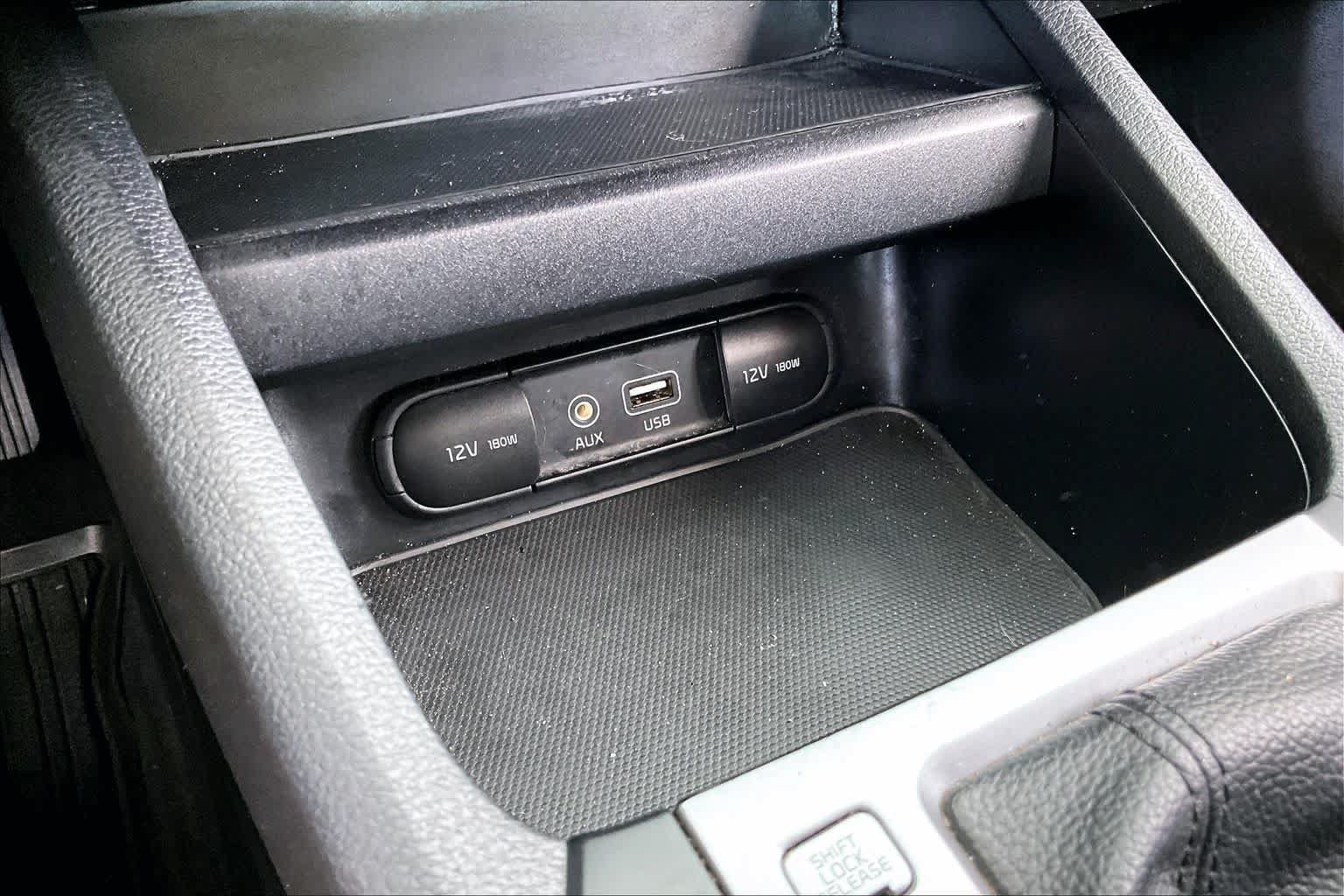 Used 2021 Kia Forte LXS FWD image 30
