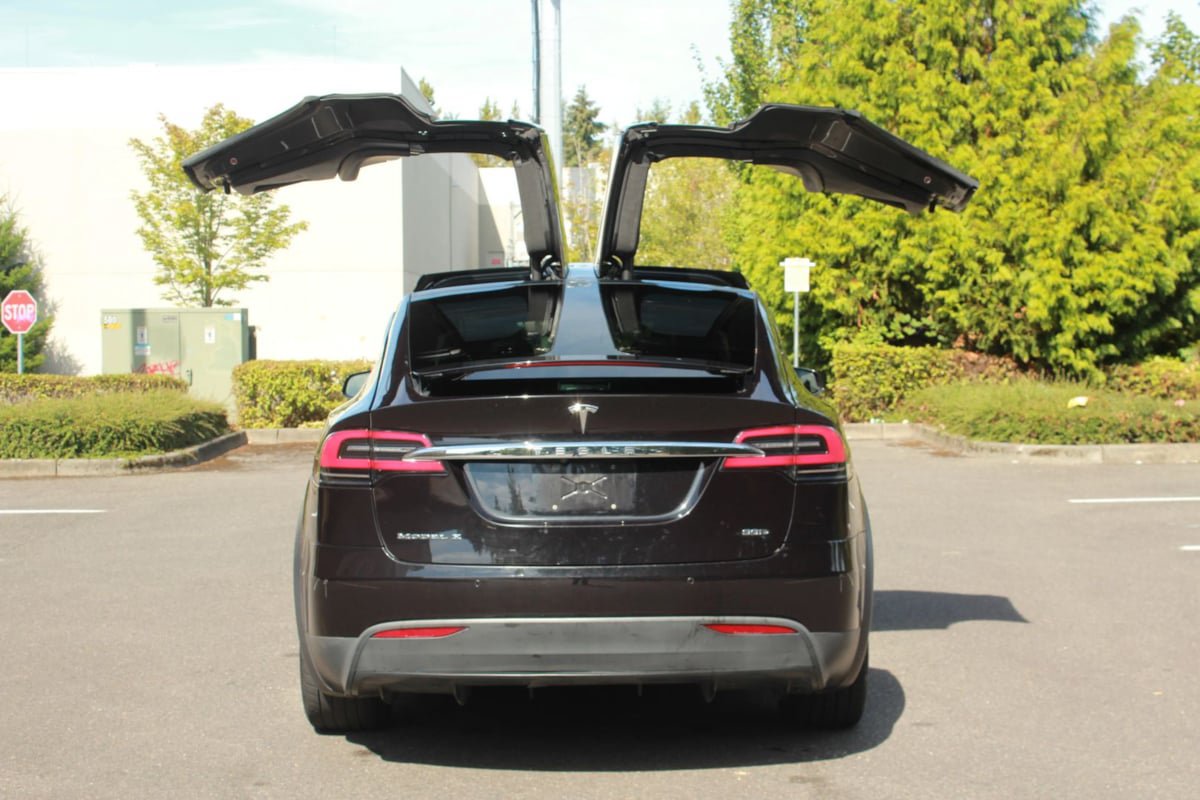 Used 2016 Tesla Model X 90D AWD/4WD image 10