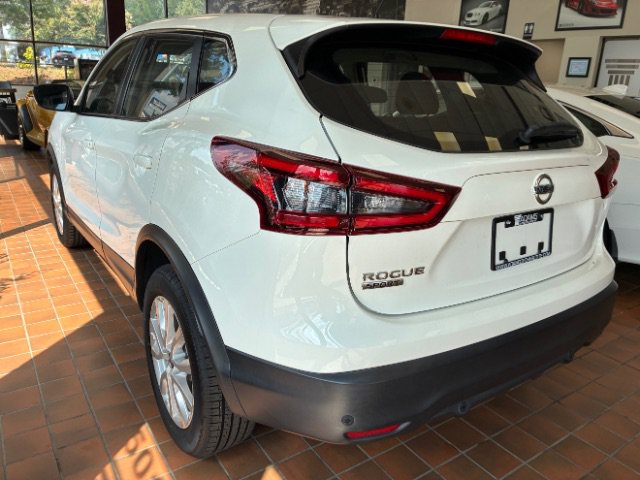 Used 2022 Nissan Rogue Sport S FWD image 7