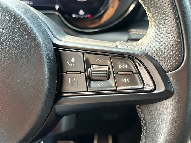 Used 2025 Alfa Romeo Tonale AWD/4WD image 29