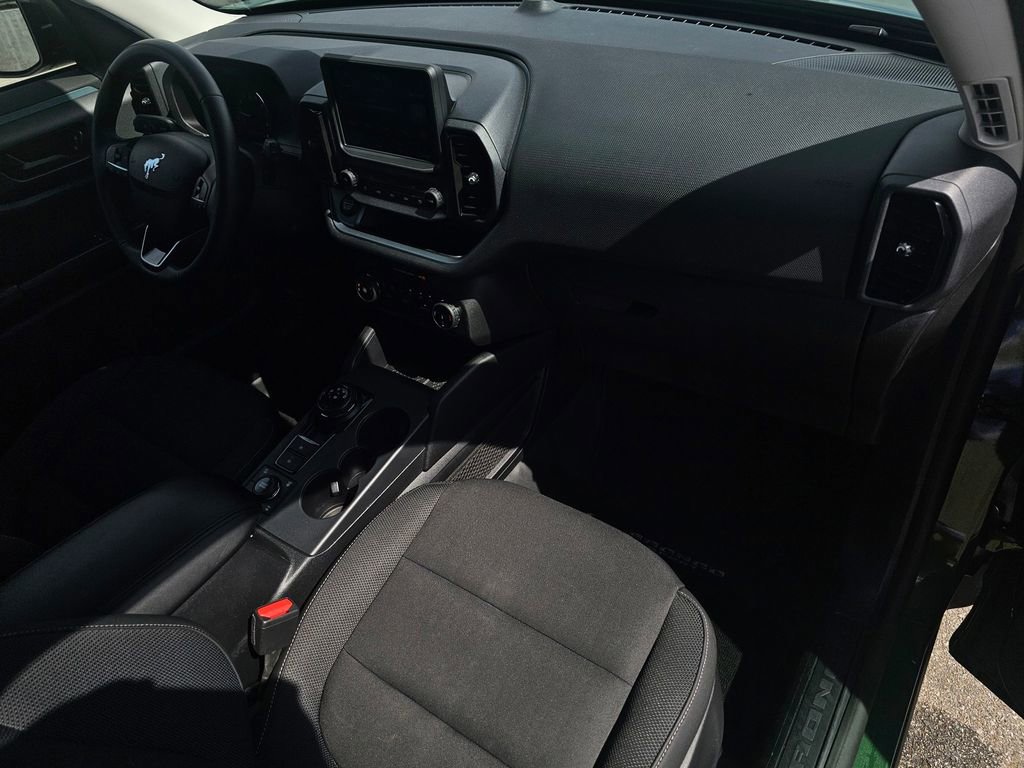 Used 2024 Ford Bronco Sport Badlands image 7