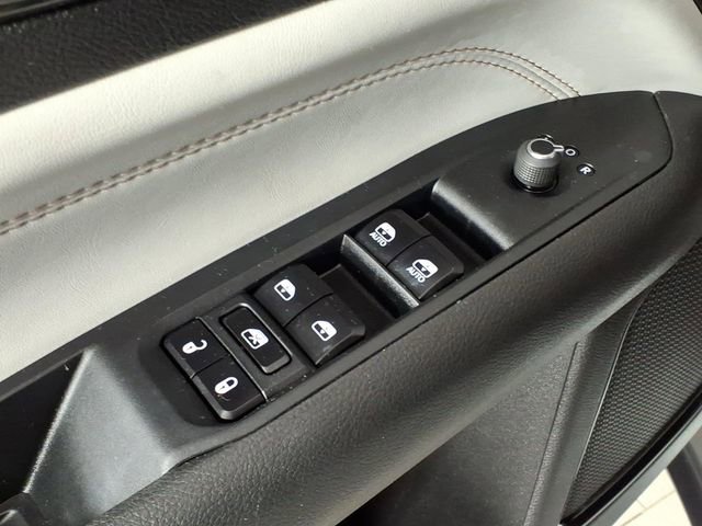 Used 2024 Jeep Compass Limited image 14