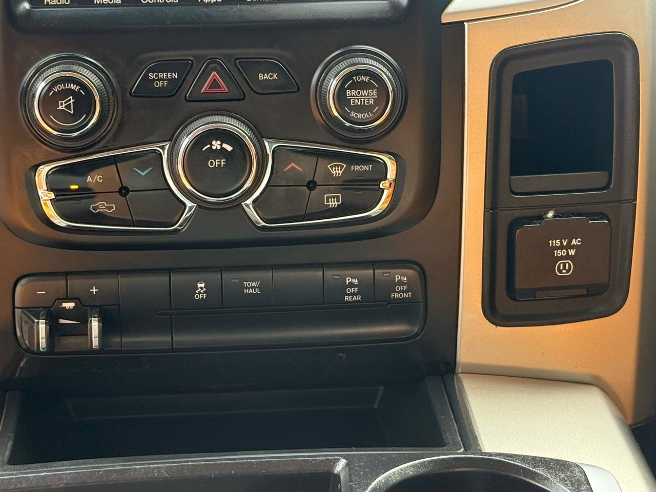 Used 2015 RAM 1500 Lone Star image 17