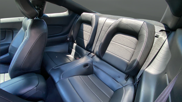 Used 2022 Ford Mustang Premium RWD image 21