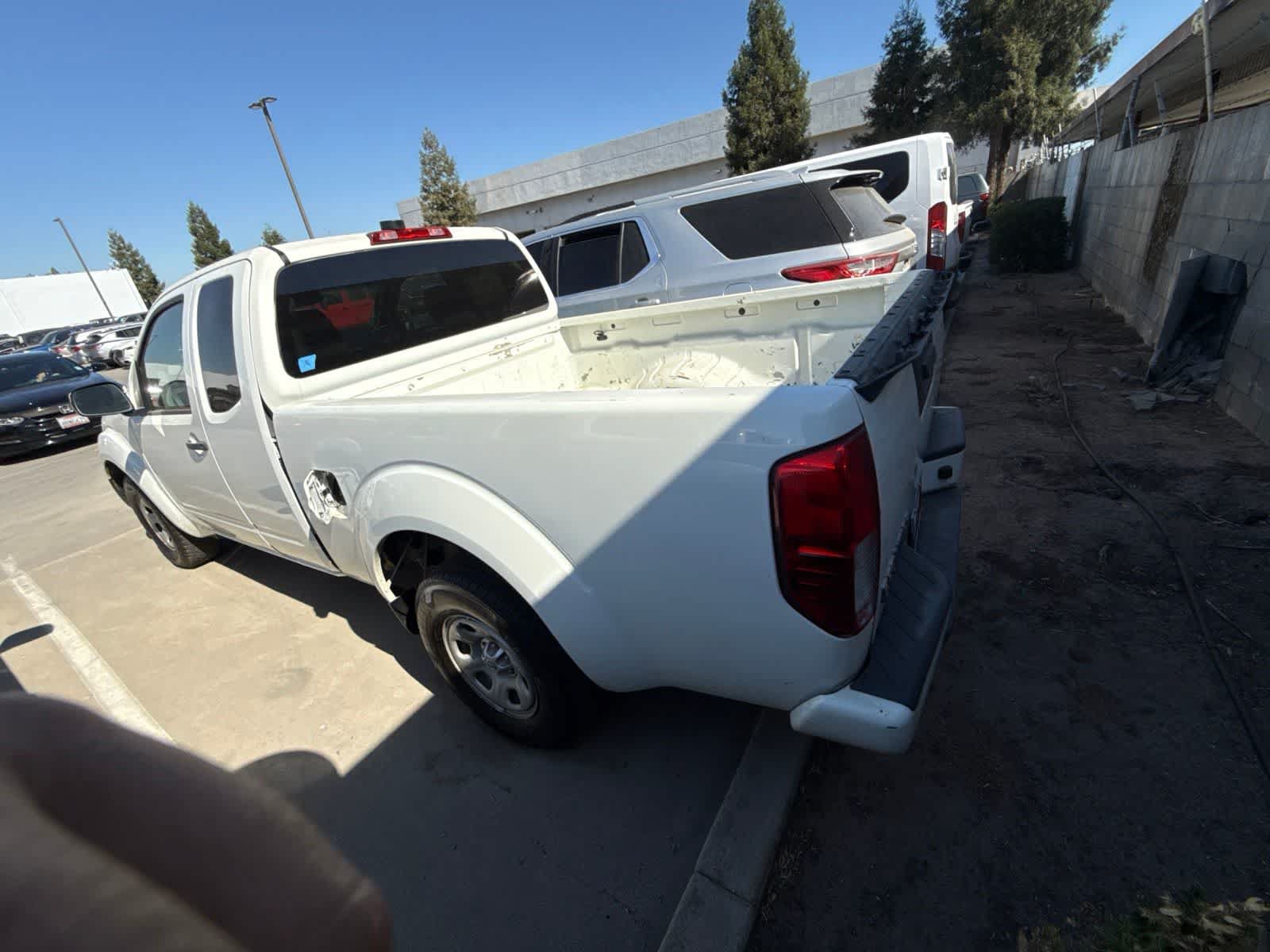 Used 2019 Nissan Frontier S RWD image 6