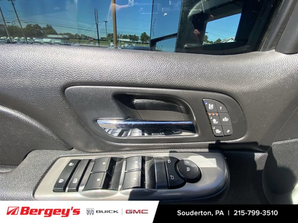 Used 2014 Chevrolet Silverado 3500 LTZ w/ LTZ Plus Package AWD/4WD image 25