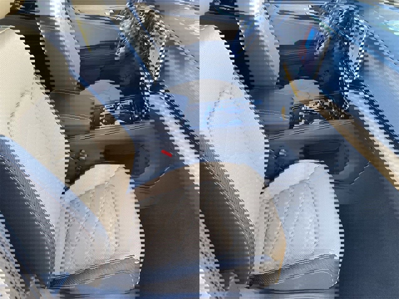 New 2026 Volkswagen Atlas Cross Sport SE image 8