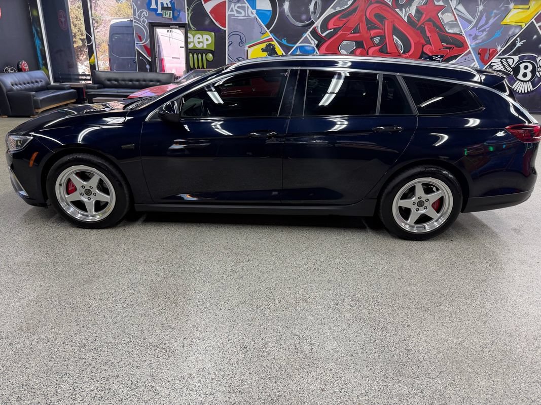 Used 2020 Buick Regal Preferred AWD/4WD image 2