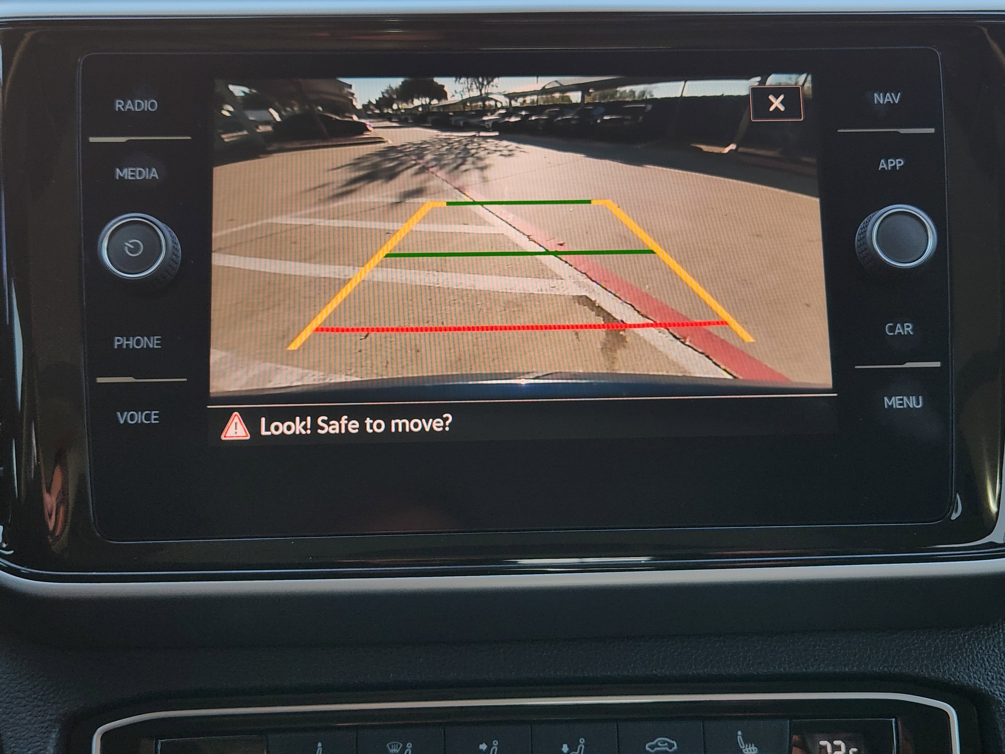 Used 2021 Volkswagen Atlas SEL image 18