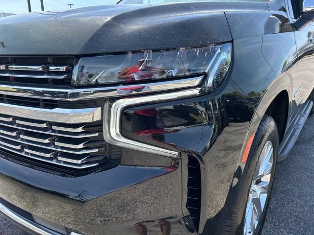 Used 2024 Chevrolet Suburban Premier image 9