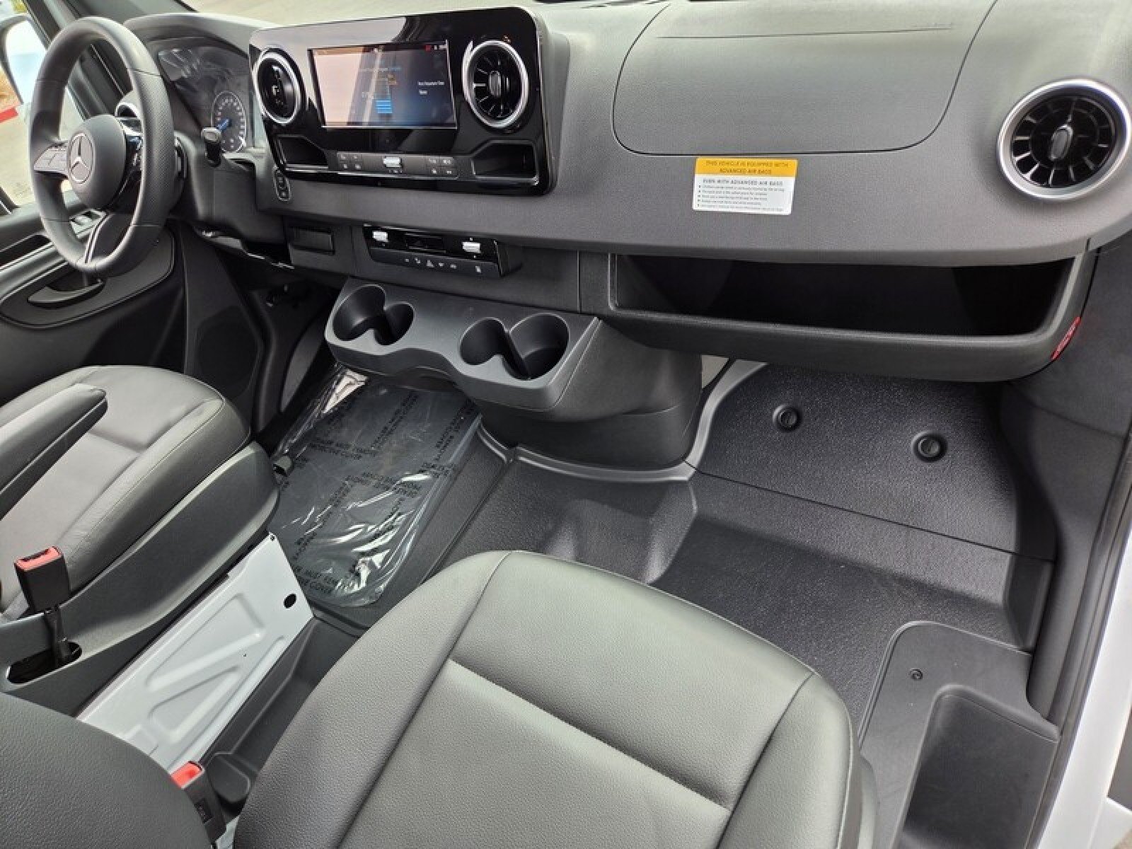 New 2025 Mercedes-Benz eSprinter 170 Cargo image 19