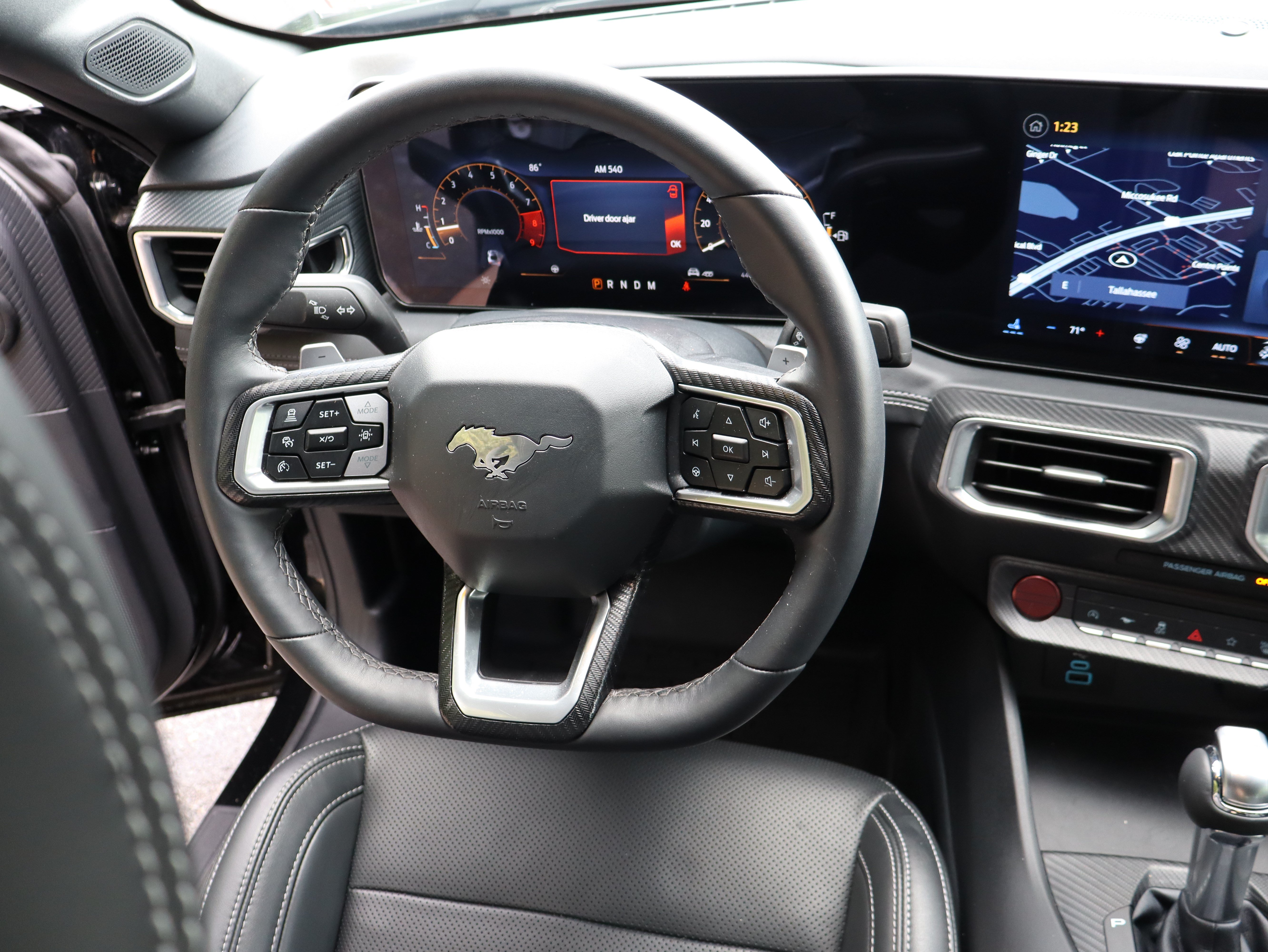 Used 2025 Ford Mustang GT Premium RWD image 25