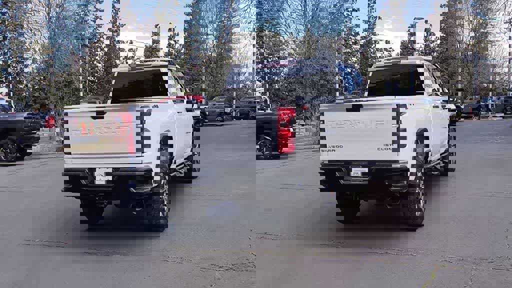 Used 2023 Chevrolet Silverado 2500 Custom w/ Custom Value Package AWD/4WD image 8