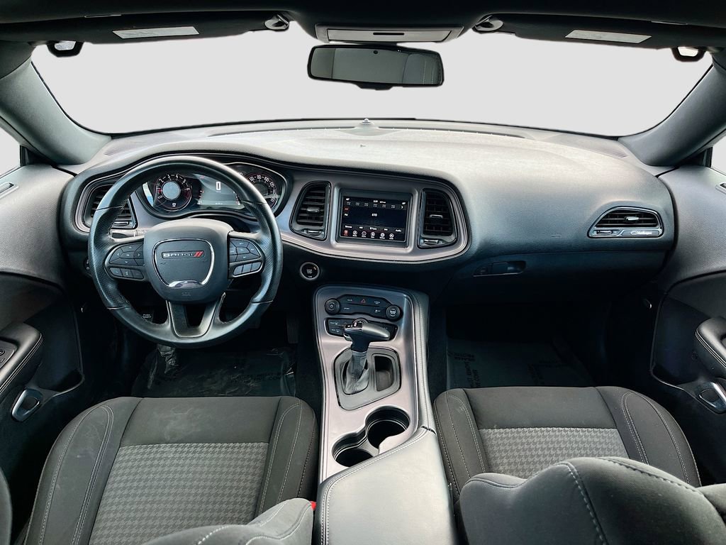 Used 2023 Dodge Challenger SXT w/ Blacktop Package image 21