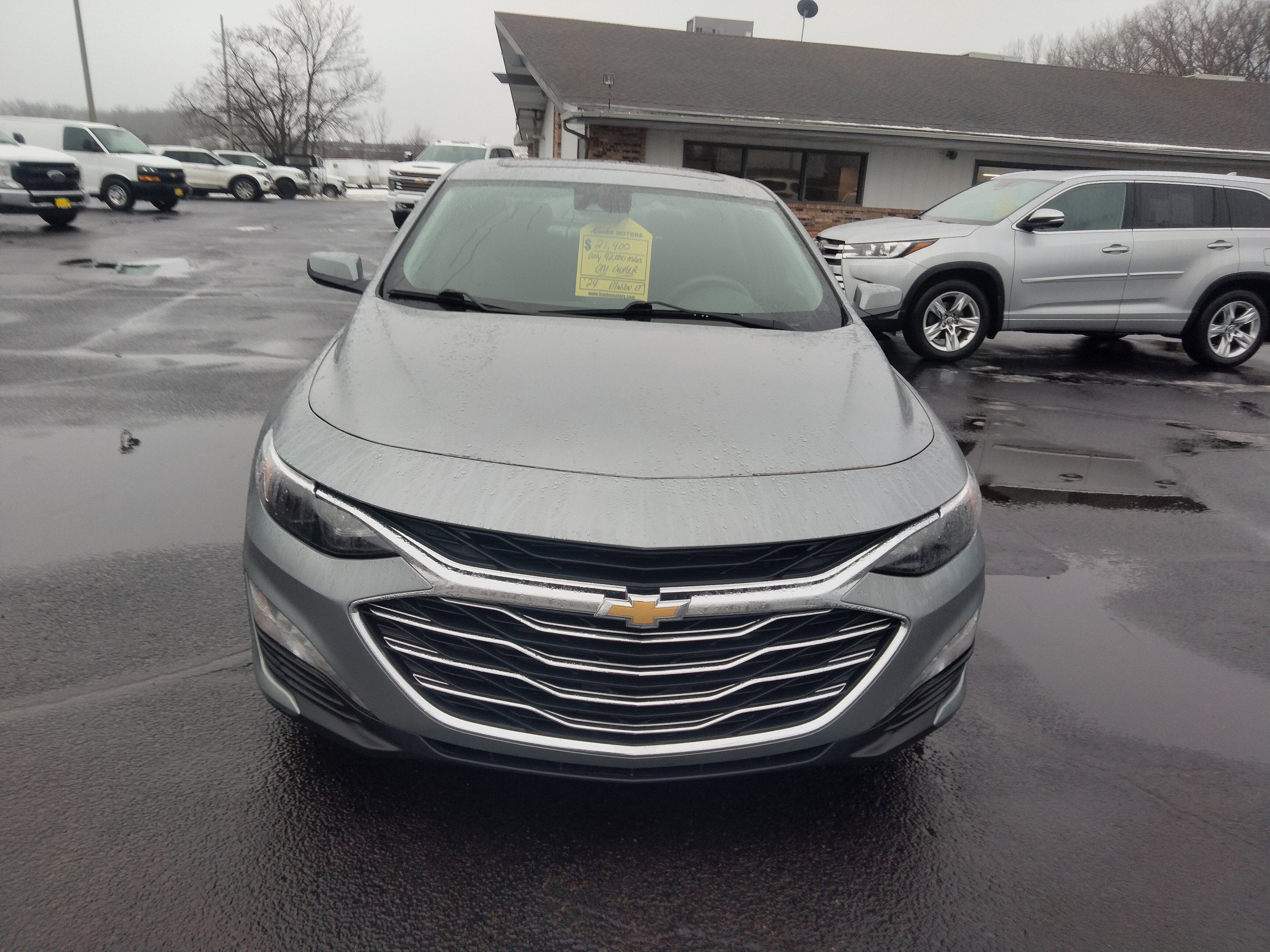 Used 2024 Chevrolet Malibu LT image 4