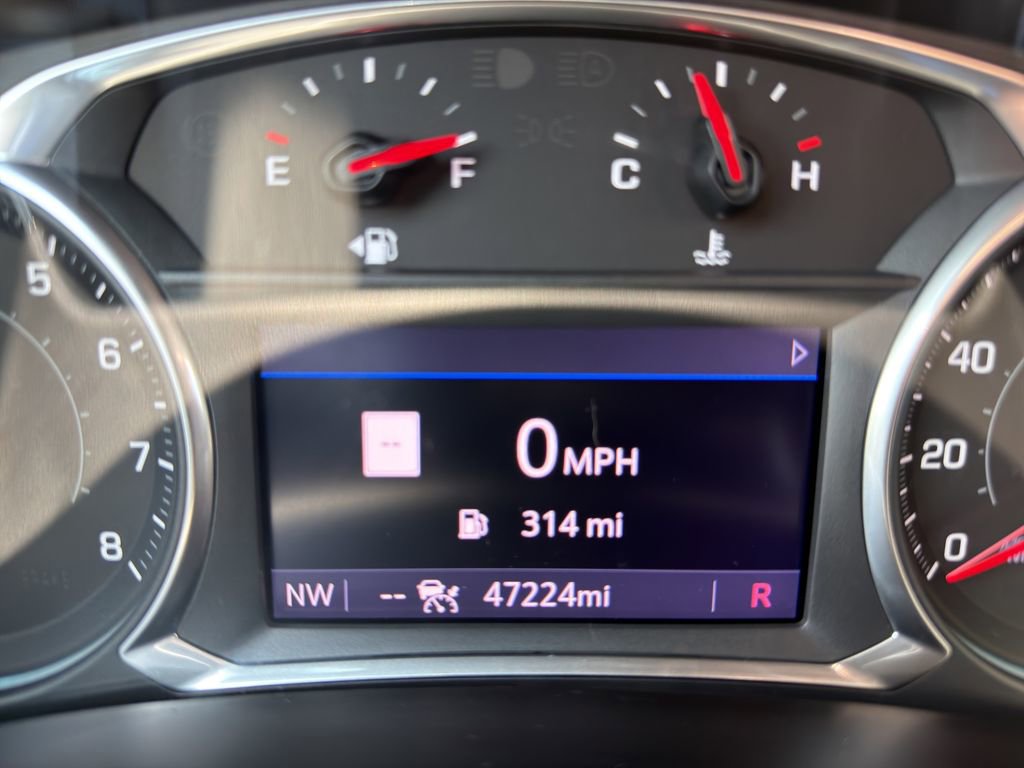 Certified 2022 Chevrolet Equinox RS w/ RS Leather Package FWD image 30