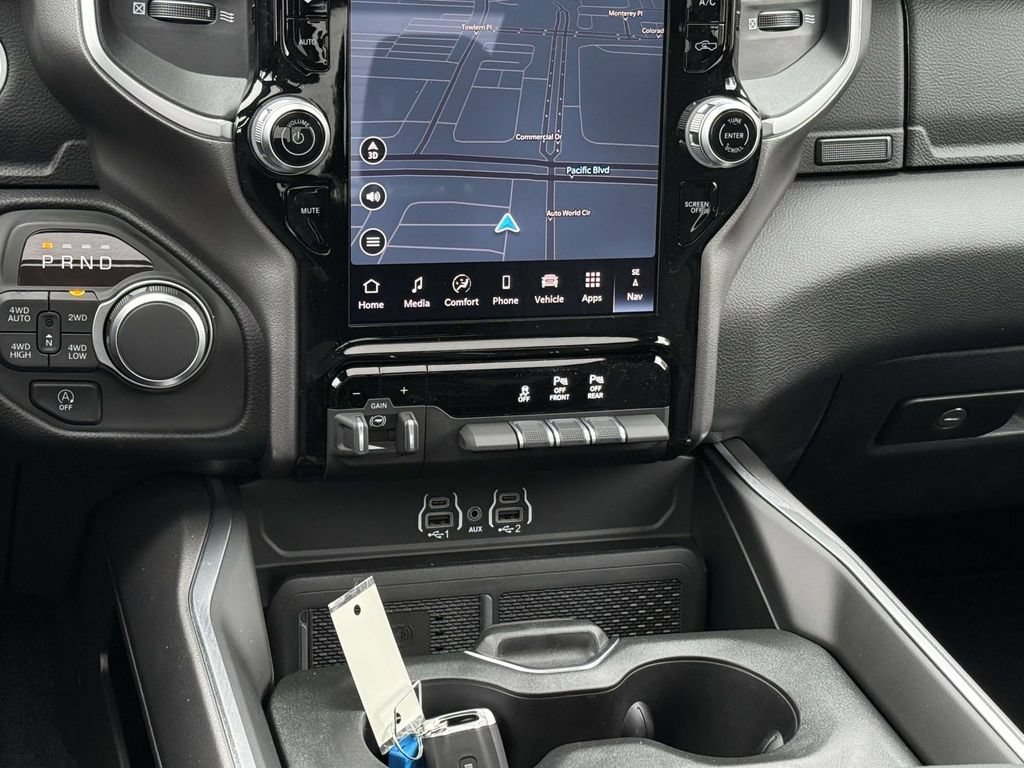 New 2026 RAM 1500 Big Horn AWD/4WD image 21