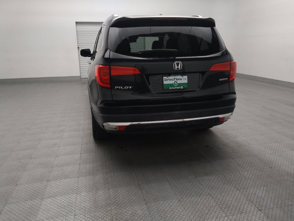 Used 2017 Honda Pilot Touring image 6