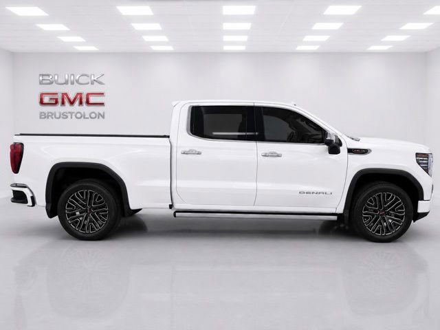 Used 2024 GMC Sierra 1500 Denali w/ Technology Package AWD/4WD image 6