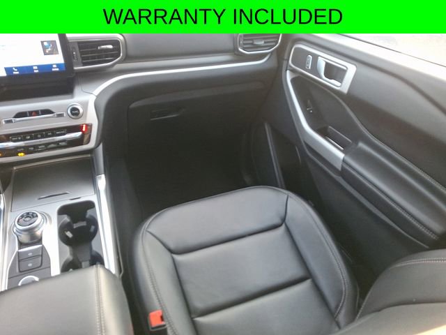 Certified 2022 Ford Explorer XLT w/ Equipment Group 202A image 17