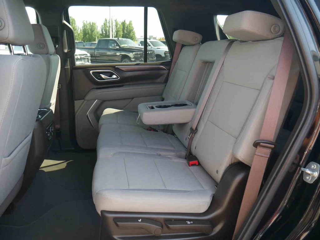 Used 2022 Chevrolet Tahoe LS image 9