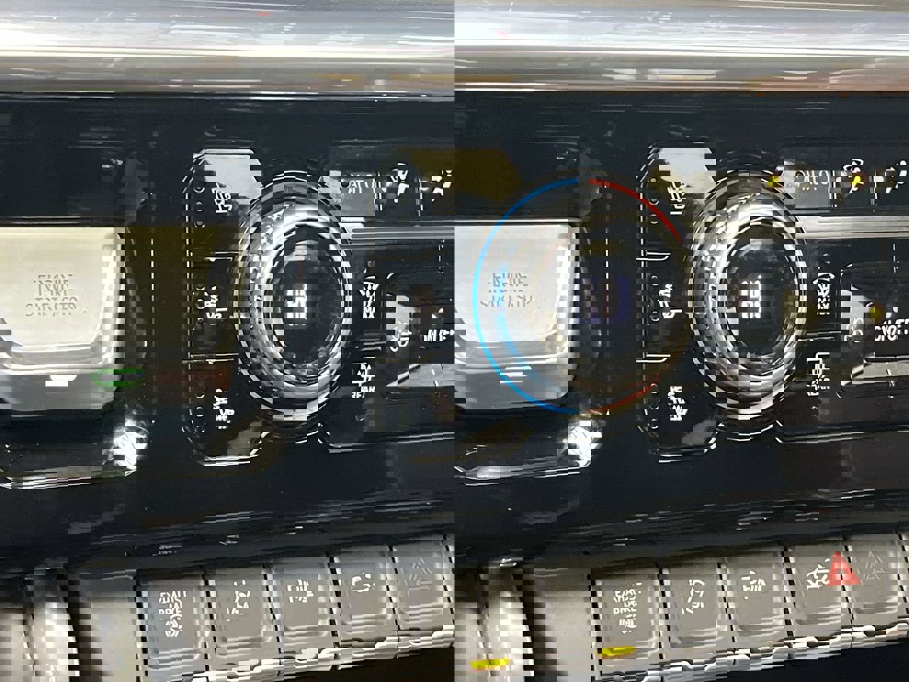 Certified 2024 GMC Sierra 2500 Denali Ultimate w/ Snow Plow Prep/Camper Package image 26