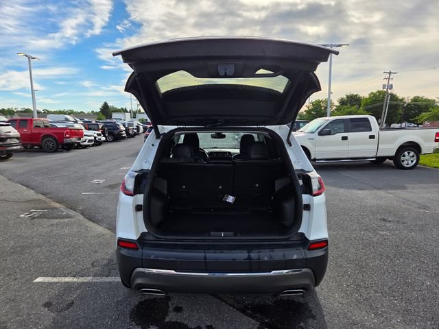 Used 2019 Jeep Cherokee Limited AWD/4WD image 28