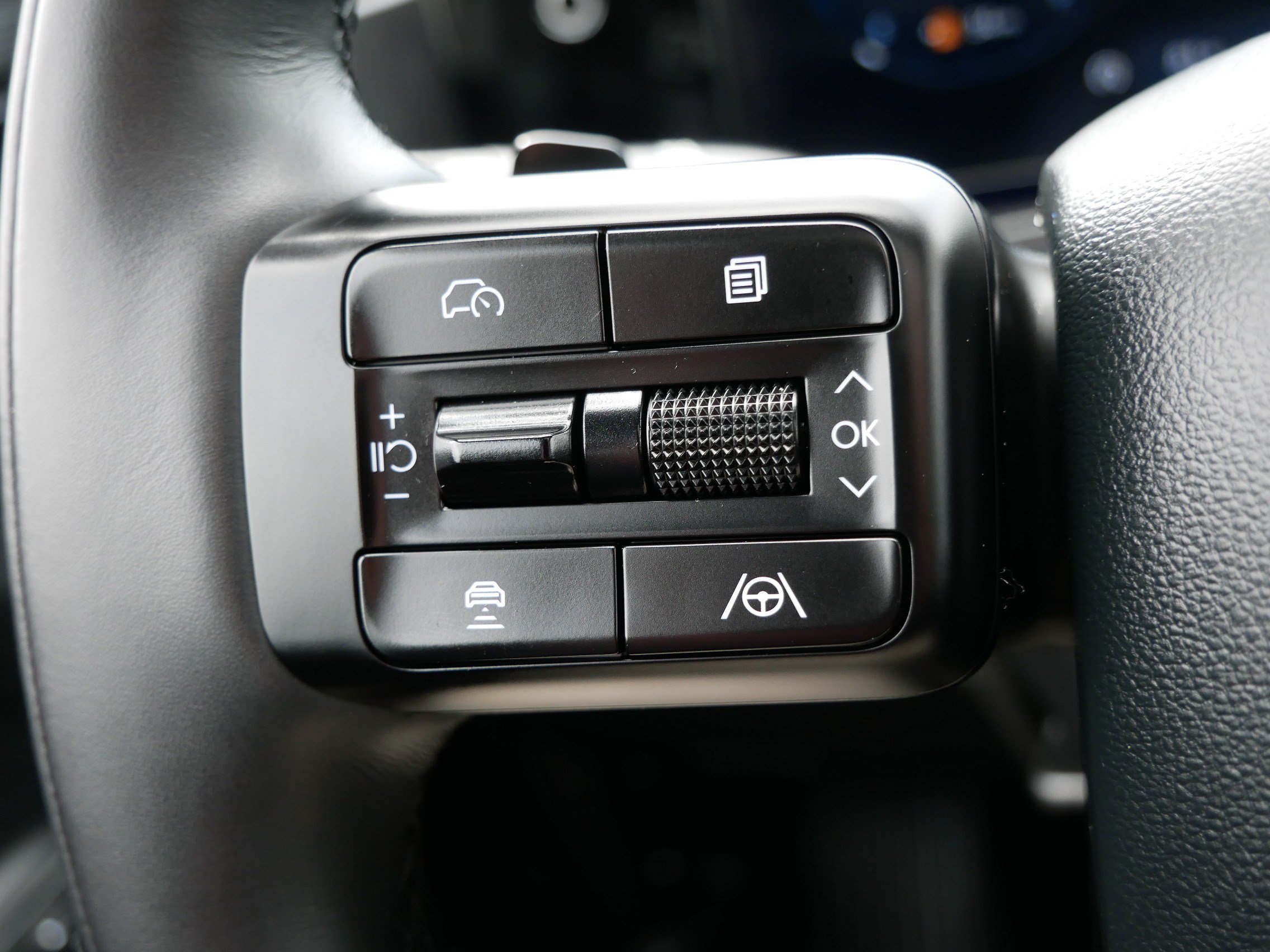Certified 2025 Hyundai Santa Fe Calligraphy AWD/4WD image 27