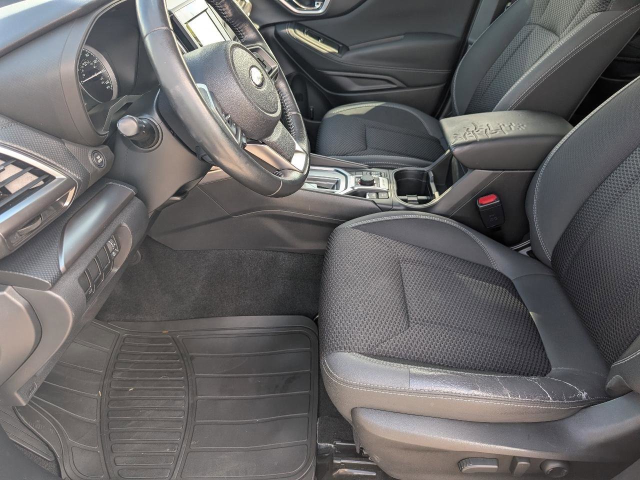 Used 2020 Subaru Forester Premium AWD/4WD image 8
