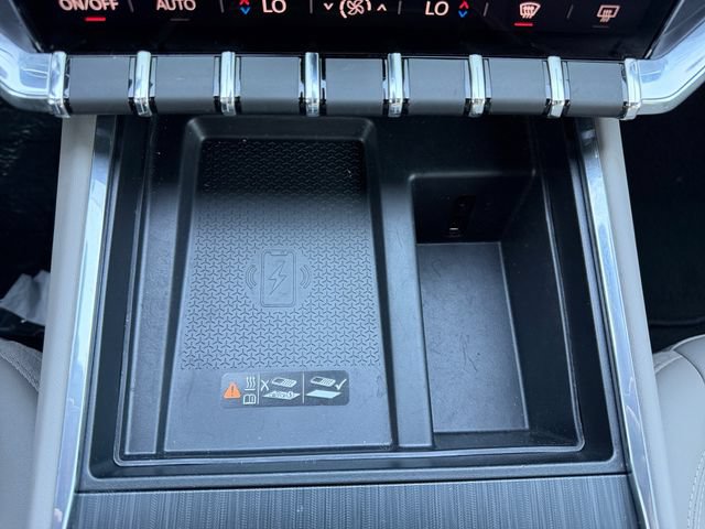 Used 2024 GMC Acadia Elevation w/ Black Edition FWD image 28