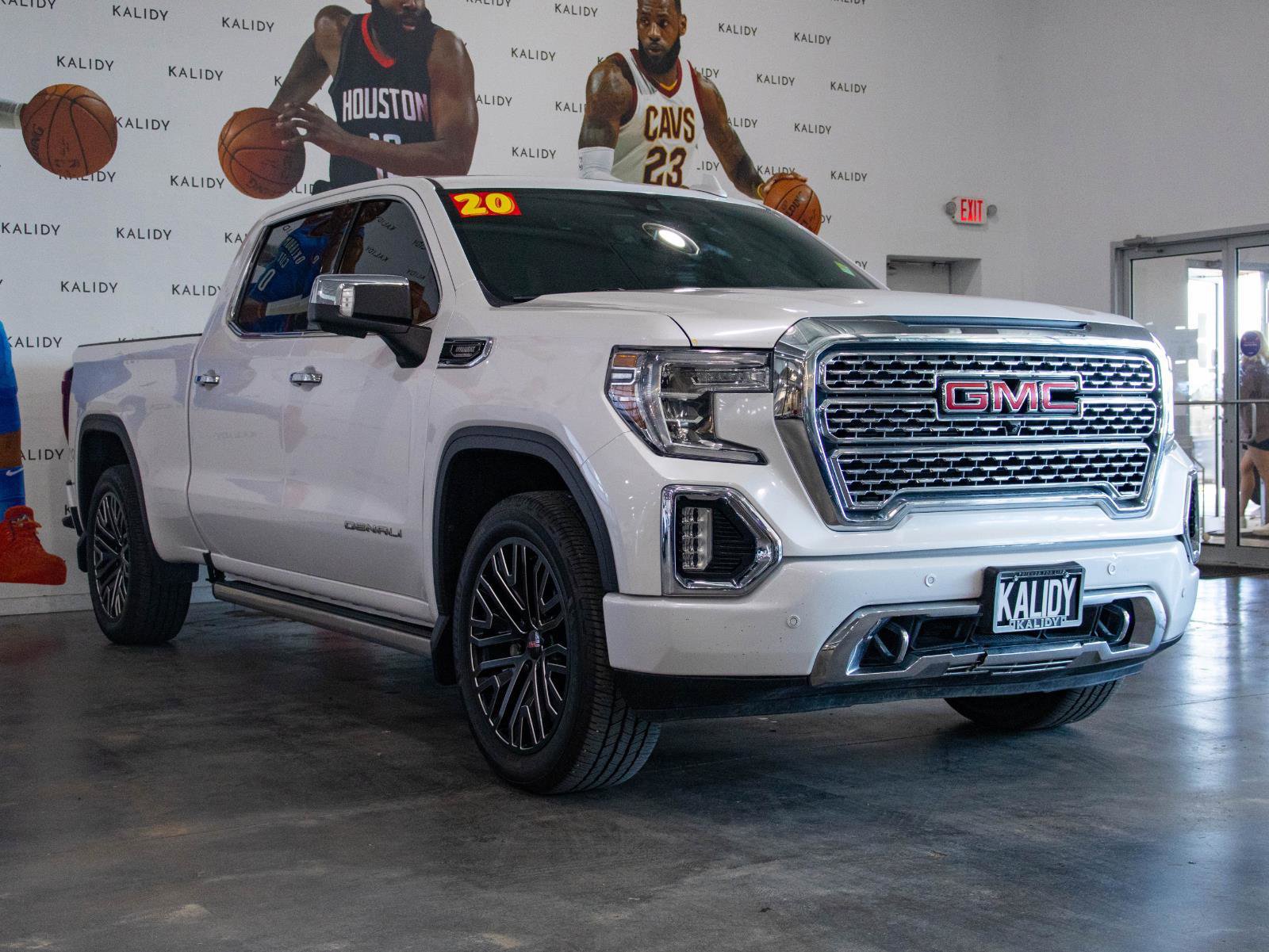 Used 2020 GMC Sierra 1500 Denali w/ Denali Ultimate Package image 20