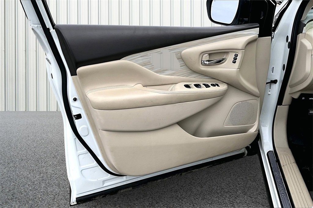 Used 2018 Nissan Murano SL image 20