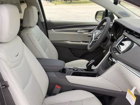 New 2026 Cadillac XT5 Premium Luxury w/ Driver Assist Package FWD image 24