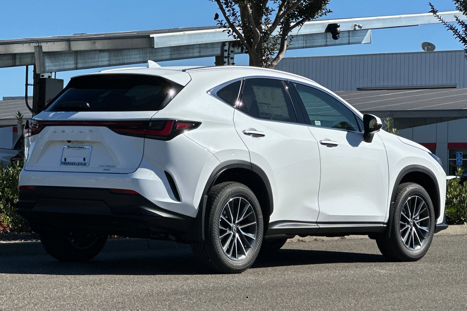New 2026 Lexus NX 350h AWD w/ Premium Package image 4