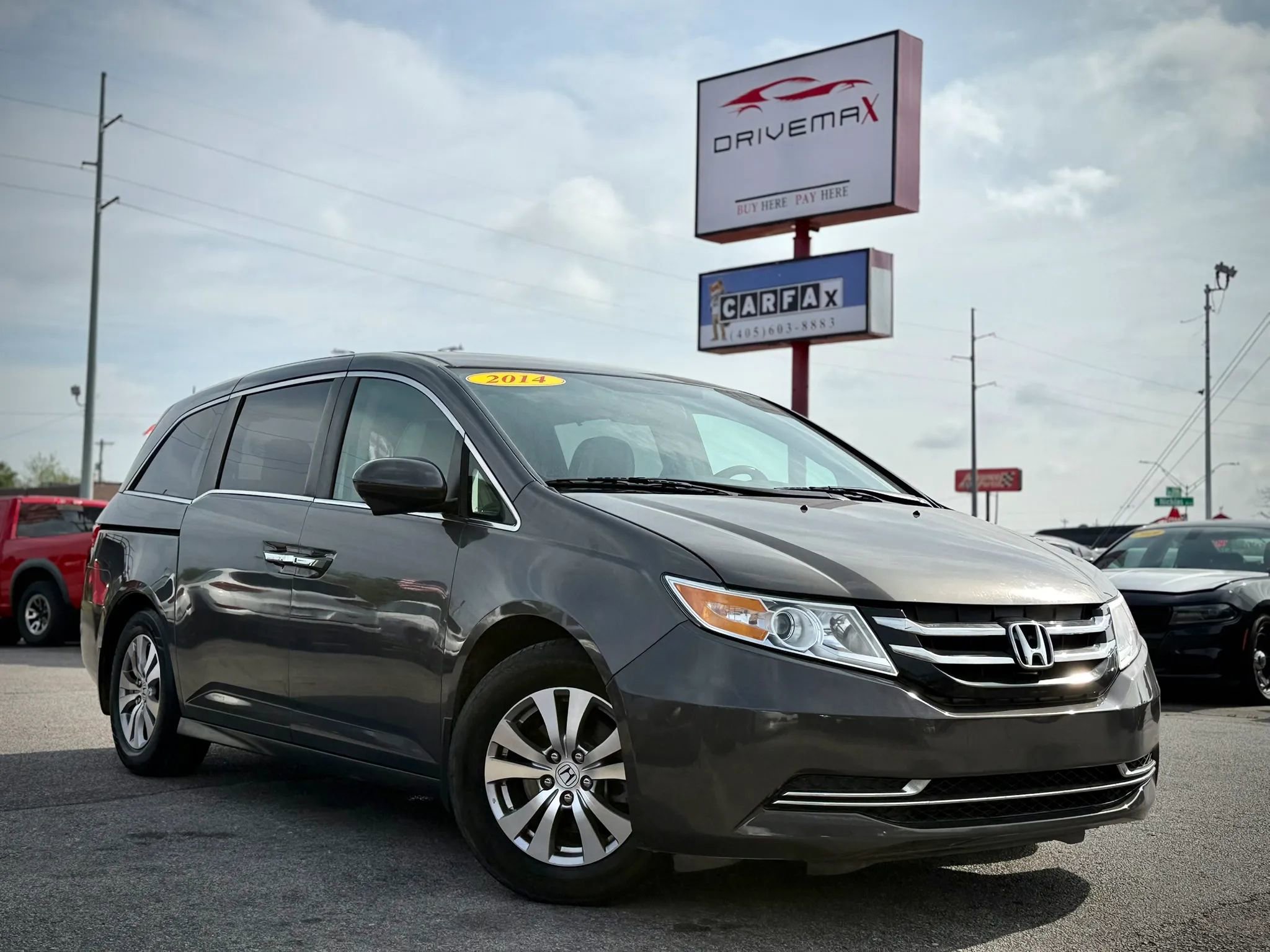 Used 2014 Honda Odyssey EX image 1