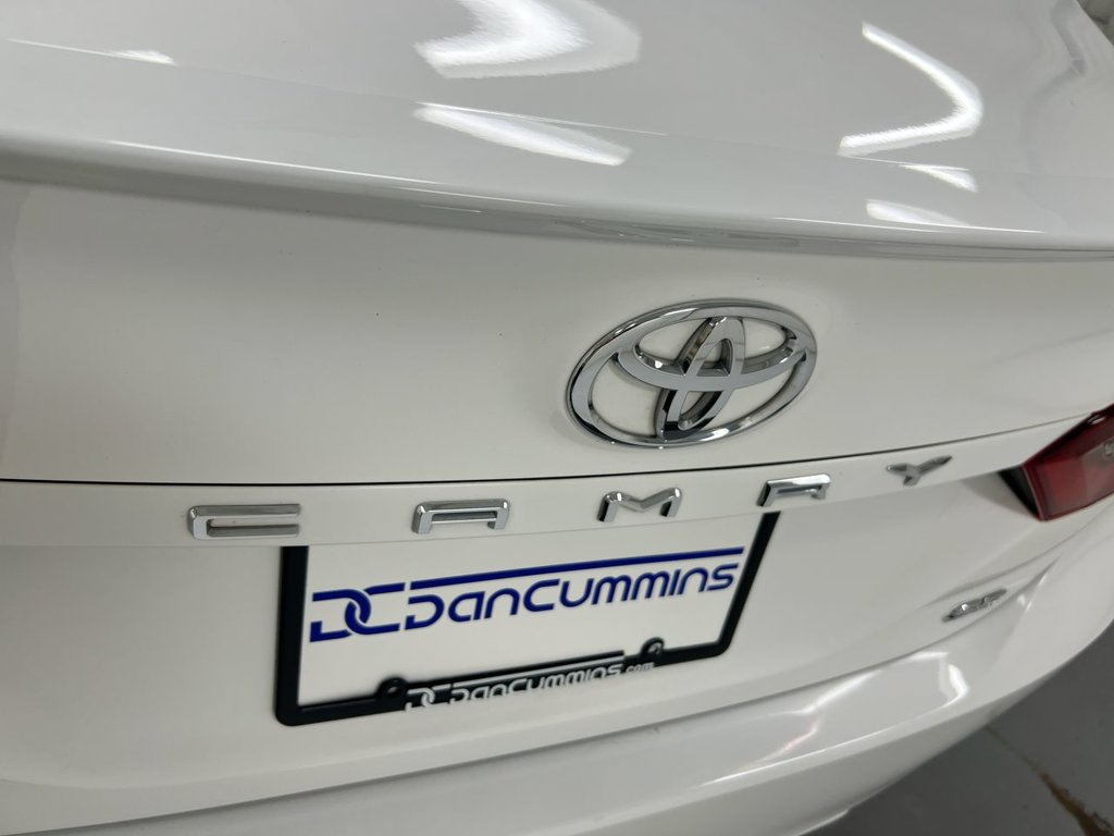 Used 2024 Toyota Camry SE FWD image 25