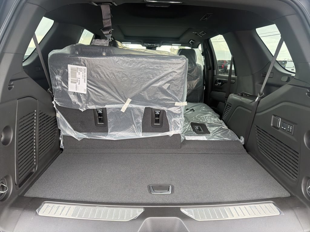 New 2026 Chevrolet Tahoe Premier w/ Sun And Tow Package AWD/4WD image 29