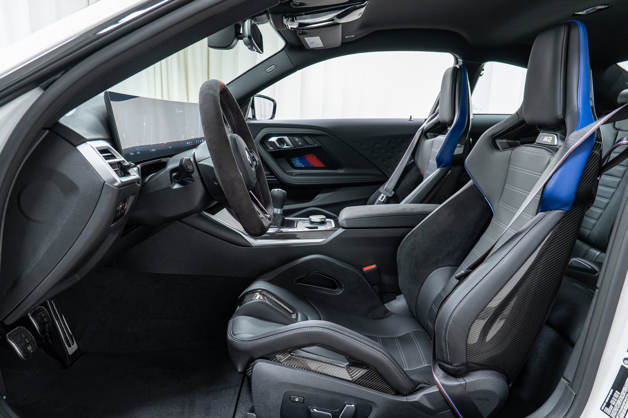 Used 2025 BMW M2 image 13