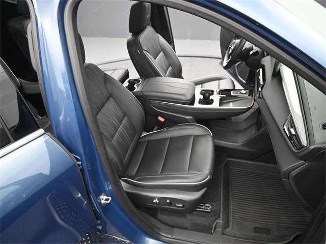 Certified 2025 Buick Enclave Avenir w/ Super Cruise Package image 21