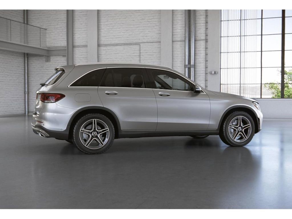 Used 2021 Mercedes-Benz GLC 300 4MATIC image 19