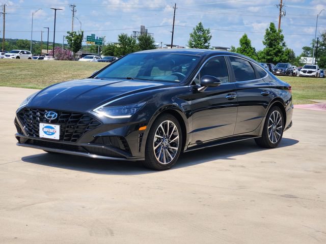 Used 2020 Hyundai Sonata Limited w/ Cargo Package FWD image 3