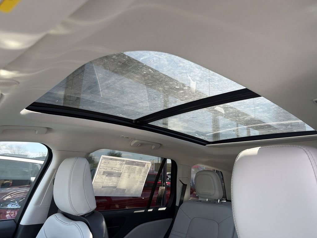 New 2026 Lincoln Aviator AWD image 11