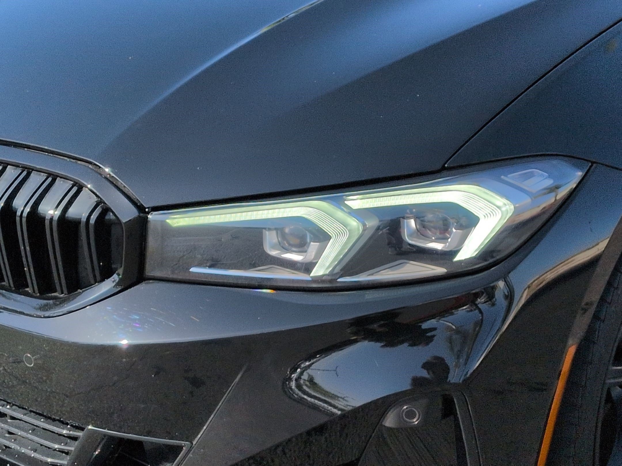 Certified 2023 BMW 330i Sedan w/ Convenience Package RWD image 6