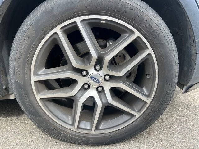 Used 2017 Ford Explorer Sport w/ Equipment Group 401A AWD/4WD image 5