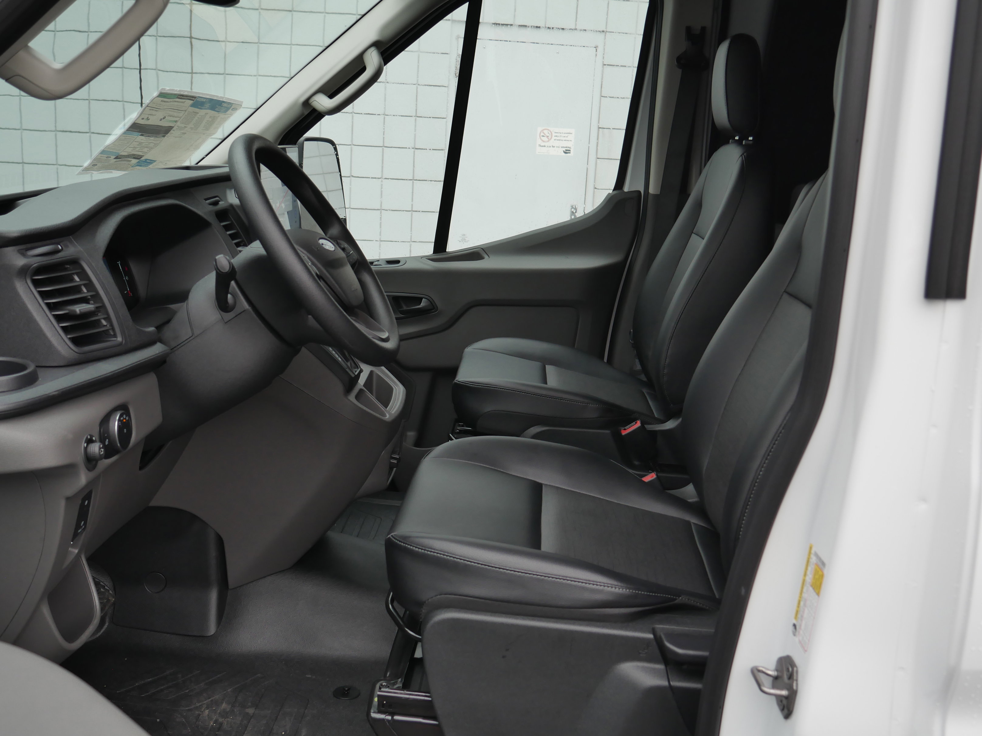 New 2026 Ford Transit 250 148 Medium Roof Extended AWD w/ Load Area Protection Package image 3