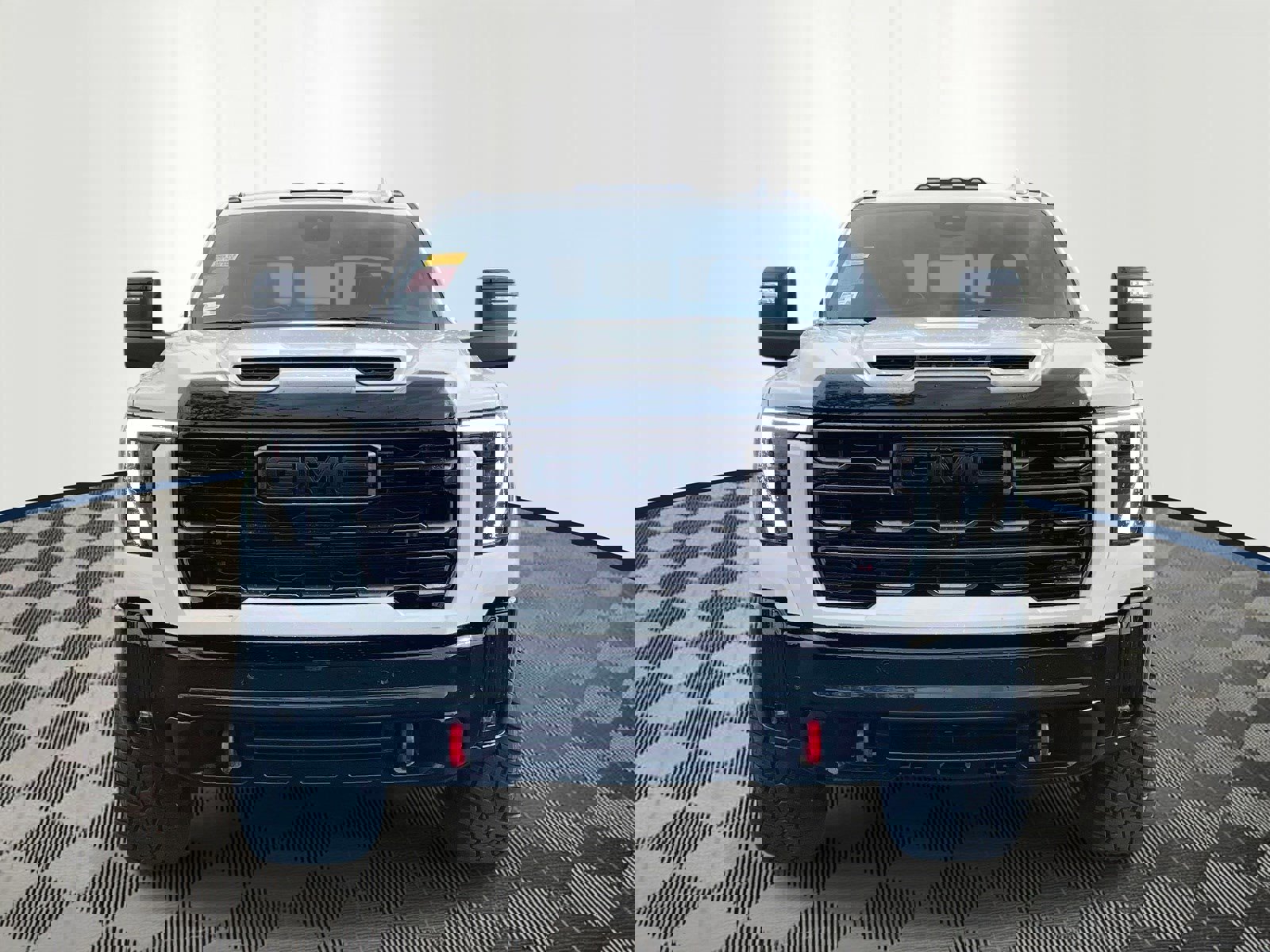 Used 2025 GMC Sierra 2500 AT4X image 2