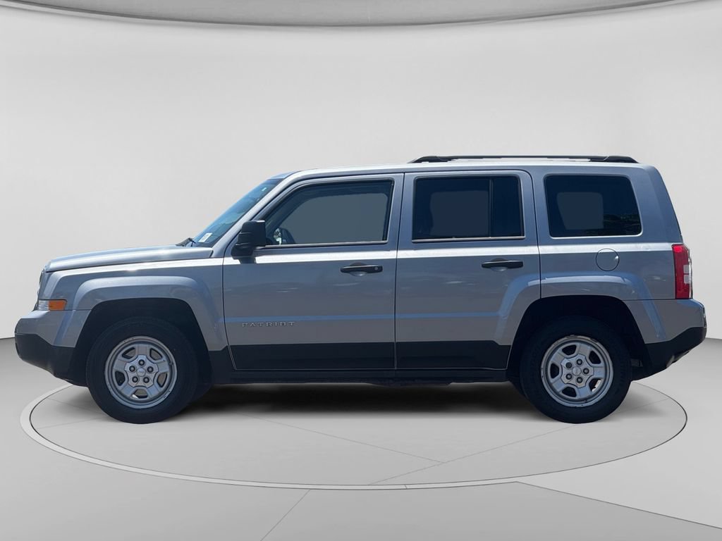 Used 2014 Jeep Patriot Sport FWD image 8