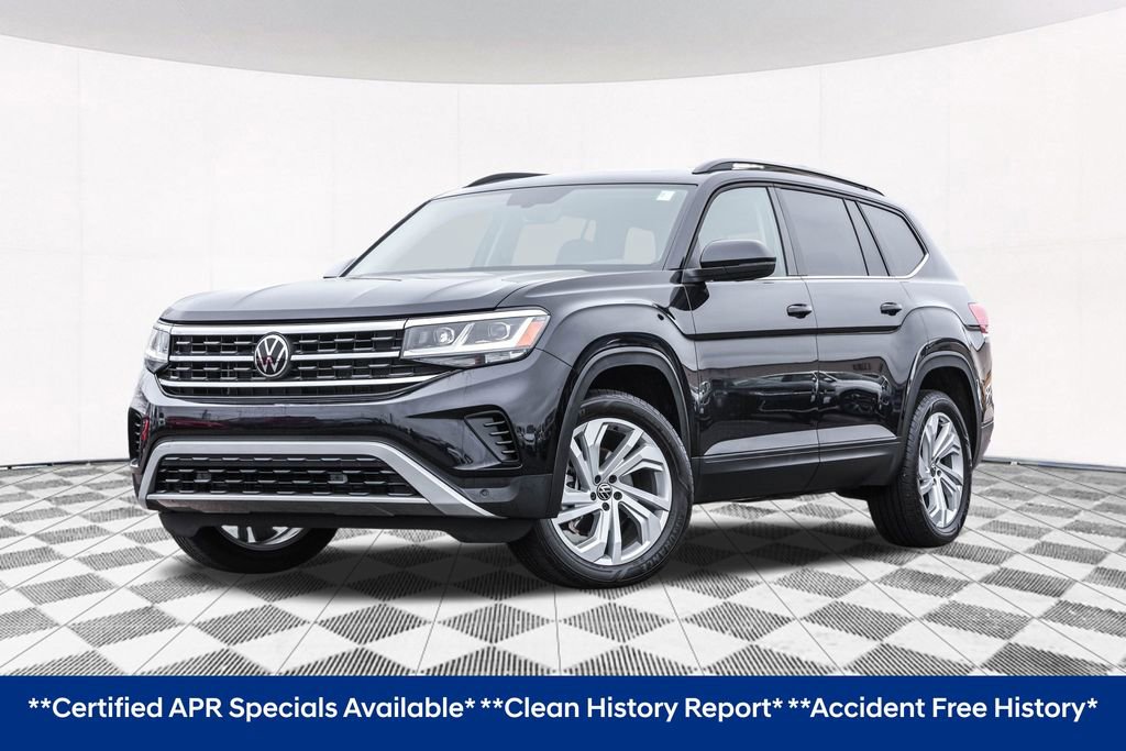 Used 2023 Volkswagen Atlas SE w/ Panoramic Sunroof Package image 2