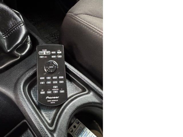 Used 2014 Jeep Wrangler Unlimited Sport w/ Connectivity Group image 31